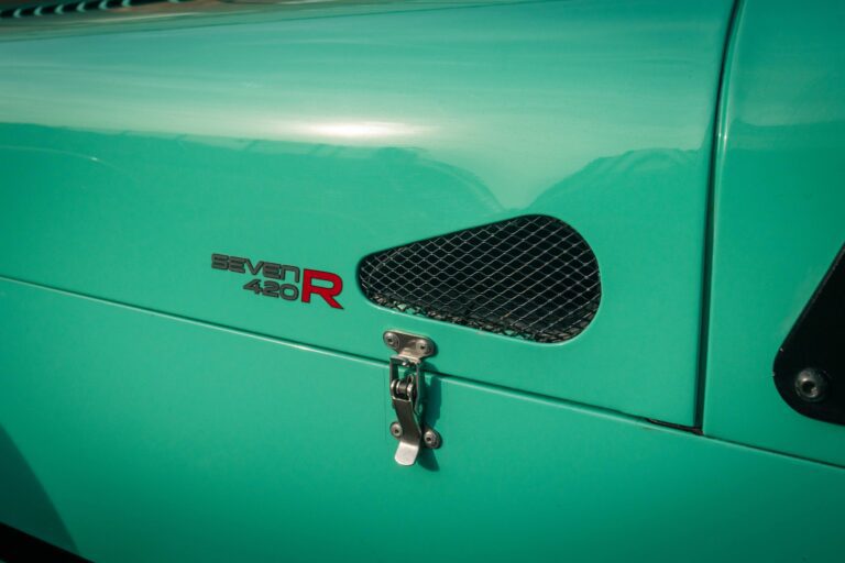 420R - Car-Iconics