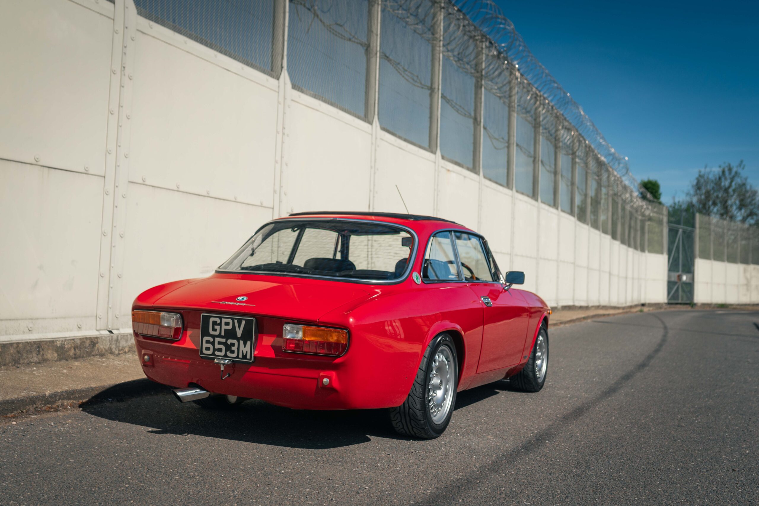 2000 GTV - Car-Iconics